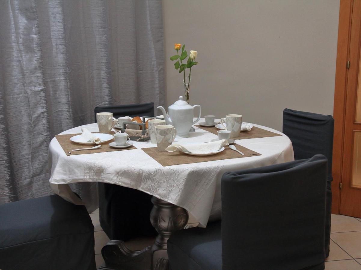 B&B Mitilini Central Station Napoli Ngoại thất bức ảnh