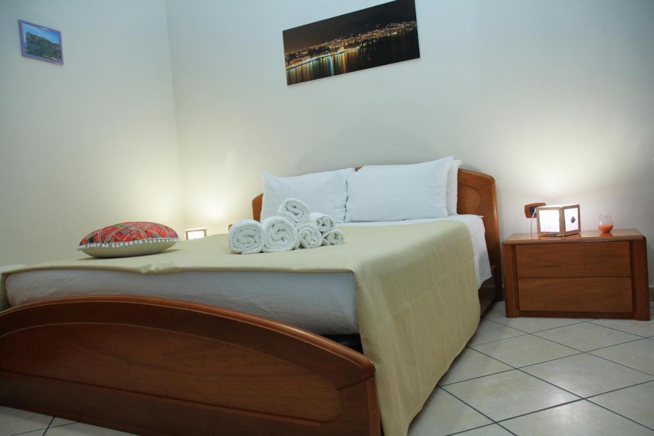 B&B Mitilini Central Station Napoli Ngoại thất bức ảnh