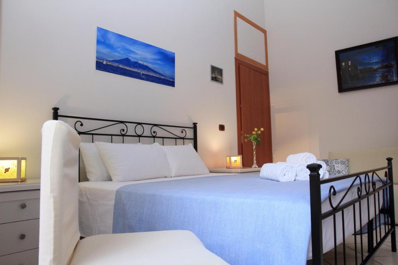 B&B Mitilini Central Station Napoli Ngoại thất bức ảnh