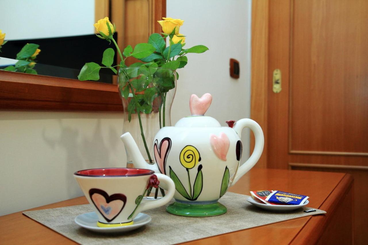 B&B Mitilini Central Station Napoli Ngoại thất bức ảnh